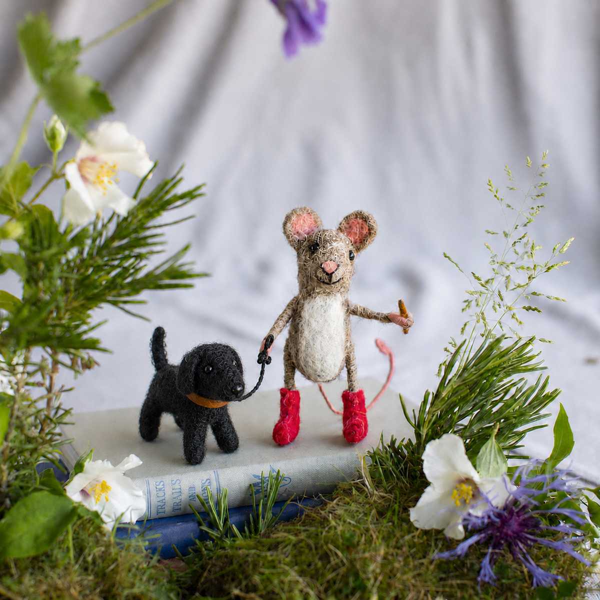 Dog Walker Mouse