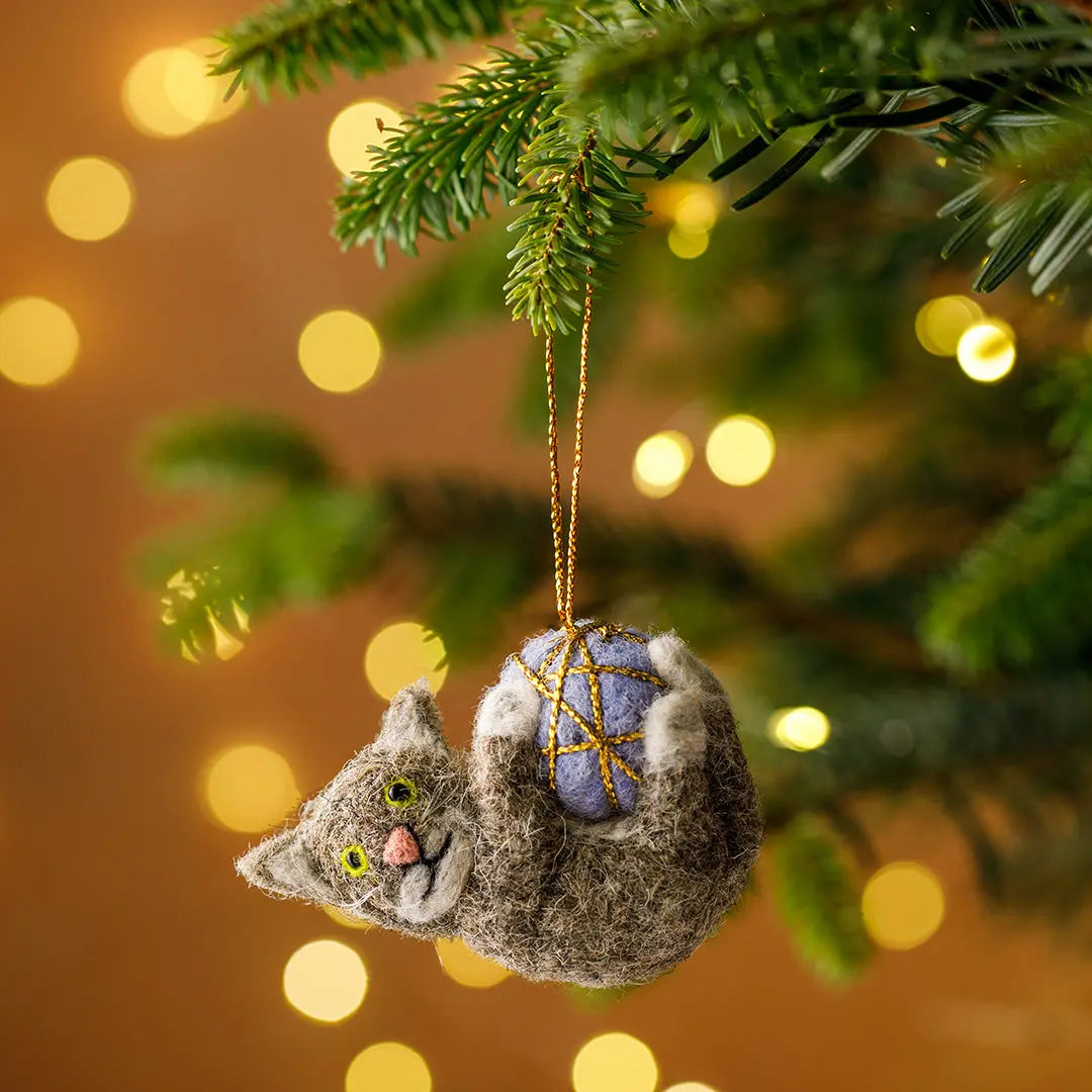Cordelia Cat Decoration