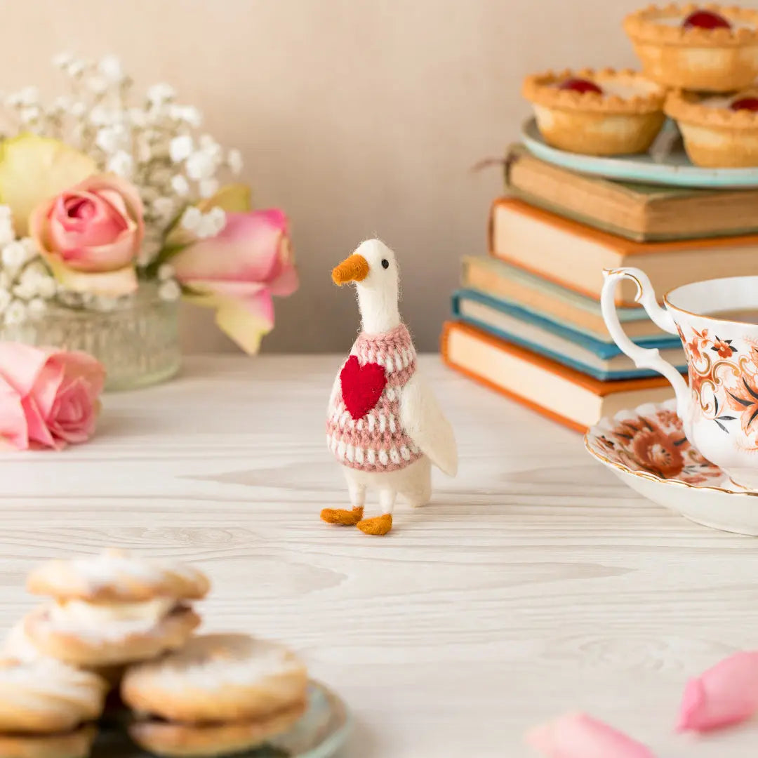 Duck Pretty Heart Jumper