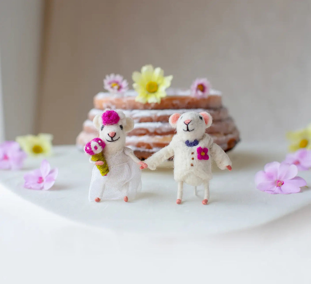 Page Boy Wedding Mouse