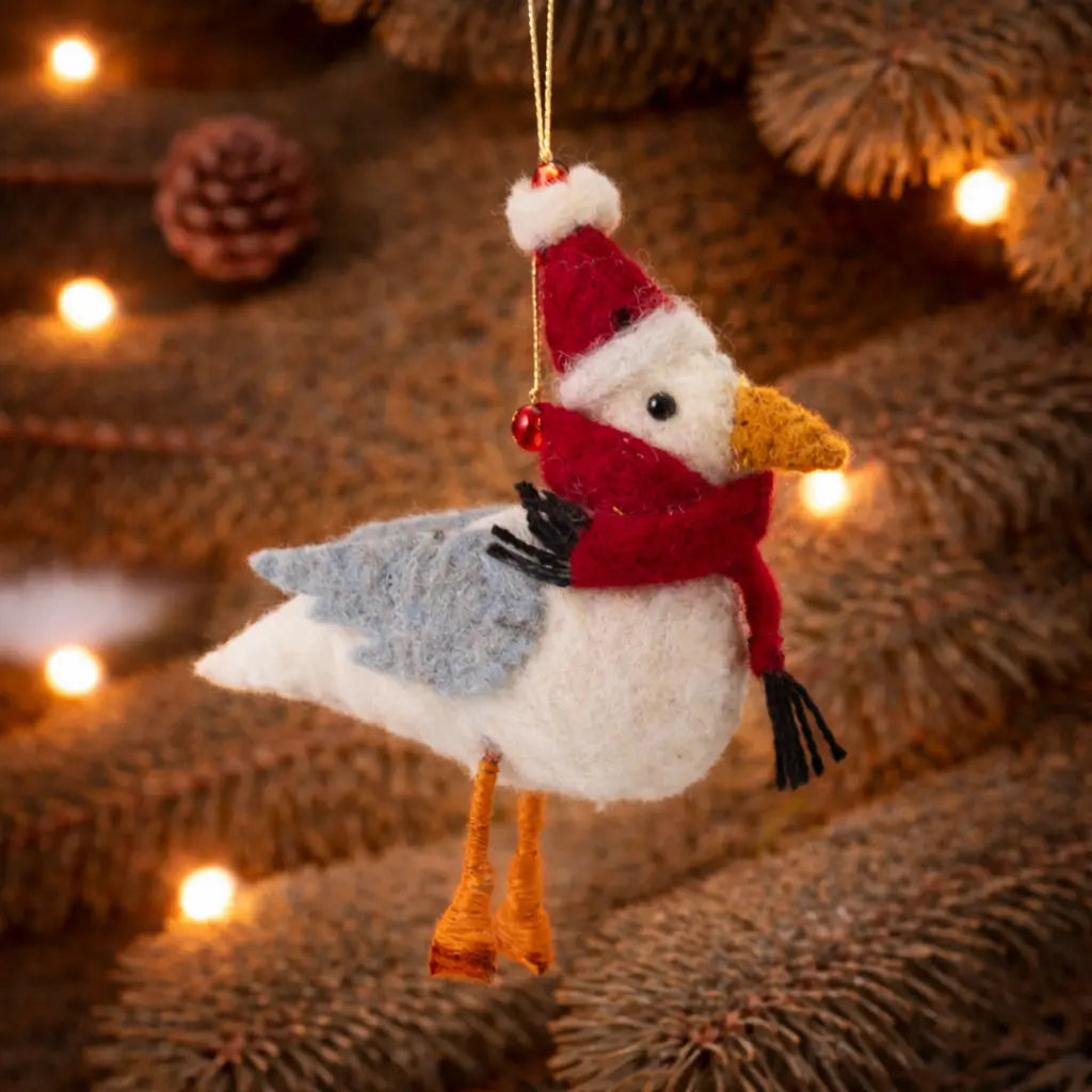 Sea Breeze Seagull Decoration