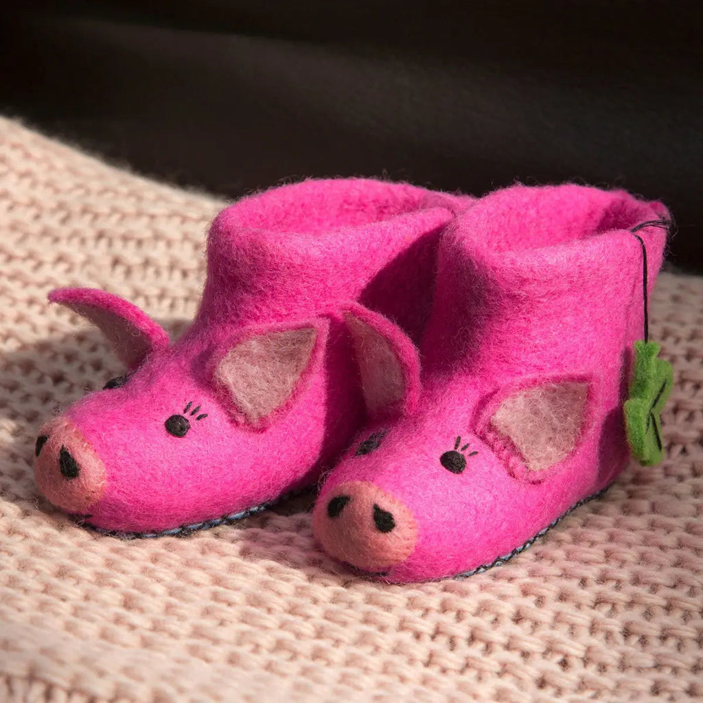 Kids Percy Pig Slippers
